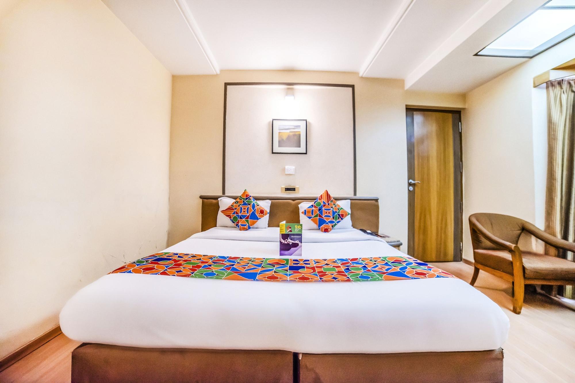 Hotel Gandharva Shivajinagar Pune Dış mekan fotoğraf